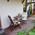 Casa de Férias Häuschen Viktória *