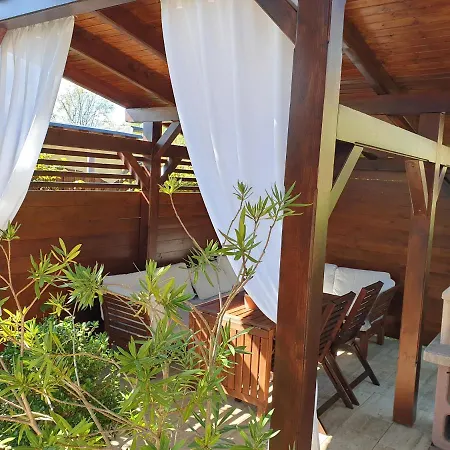 Holiday home Haeuschen Viktoria Zamardi