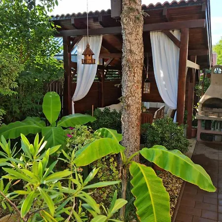 Haeuschen Viktoria Tatil Evi Zamárdi
