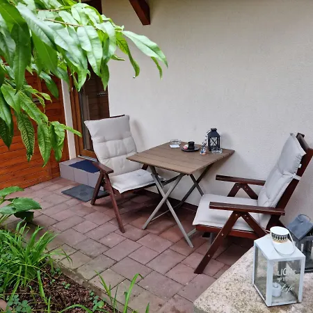 Häuschen Viktória *