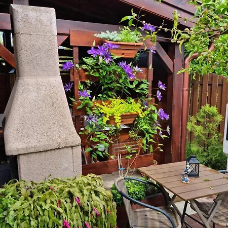 Haeuschen Viktoria בית נופש *